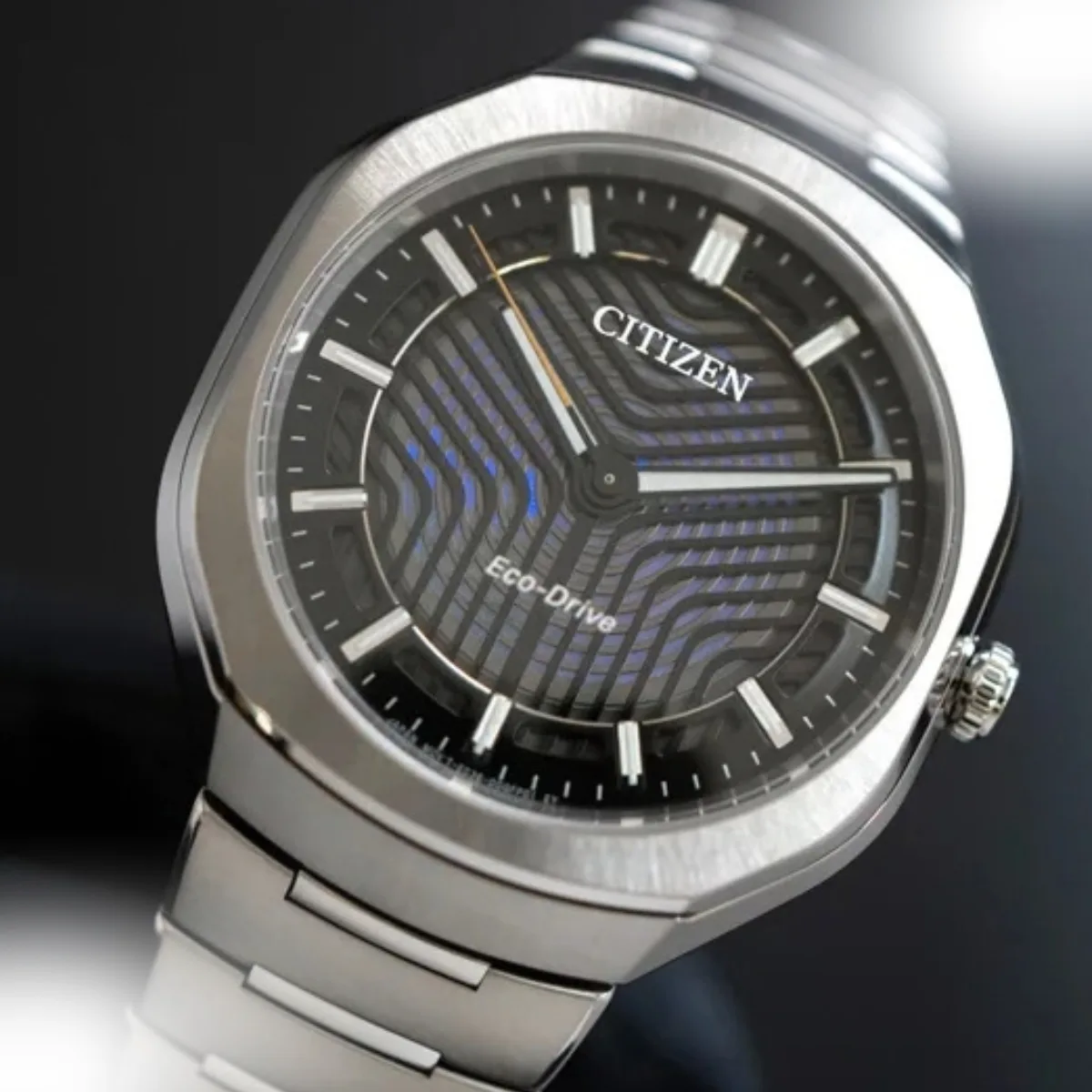 Citizen Photon – CORES CRIADAS PELA PRÓPRIA LUZ